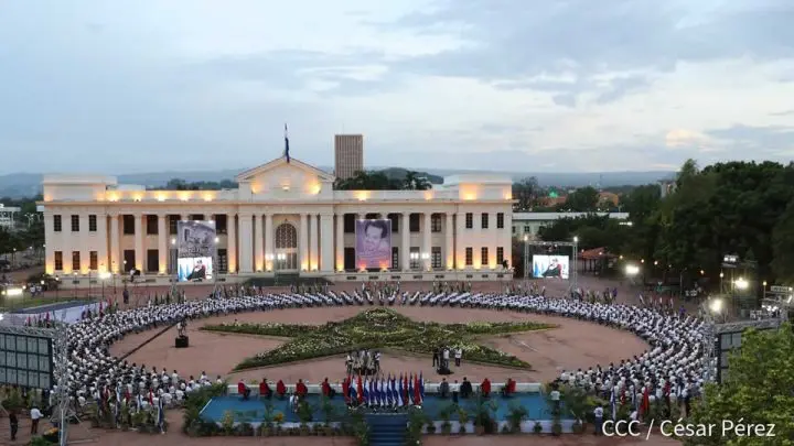 Acto de conmemoración del 41 aniversario de la Revolución Popular Sandinista en Plaza de la Revolución, Managua, Nicaragua.