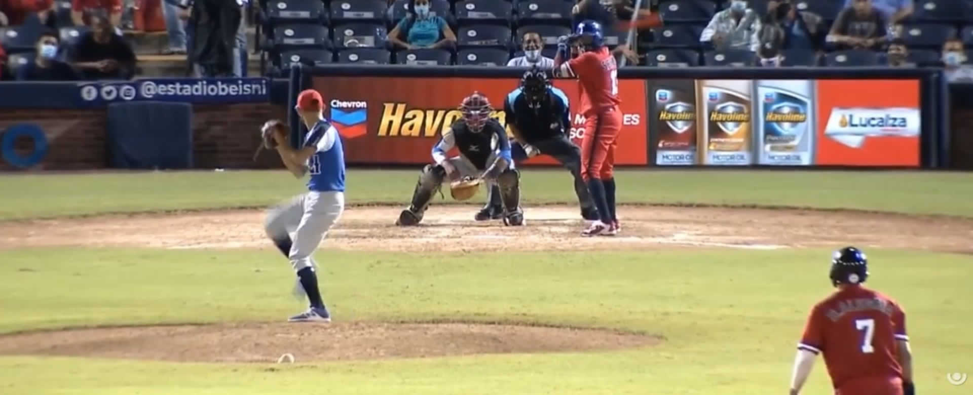 Dantos propinan KO 13x1 a Estelí para igualar la serie 2-2