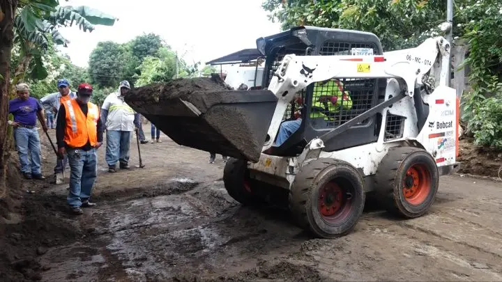 Programa Calles para el Pueblo avanza en la Comarca Santo Domingo