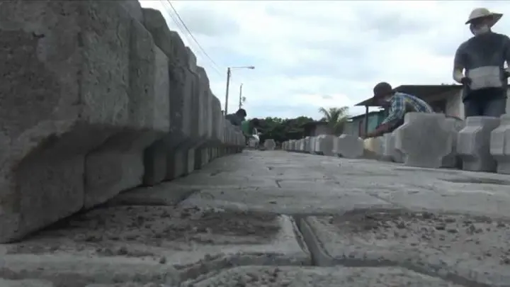 Calle adoquinada en San Rafael del Sur.