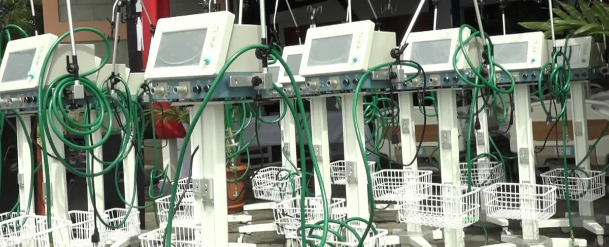MINSA entrega equipo tecnológico a Unidades de Cuidados Intensivos