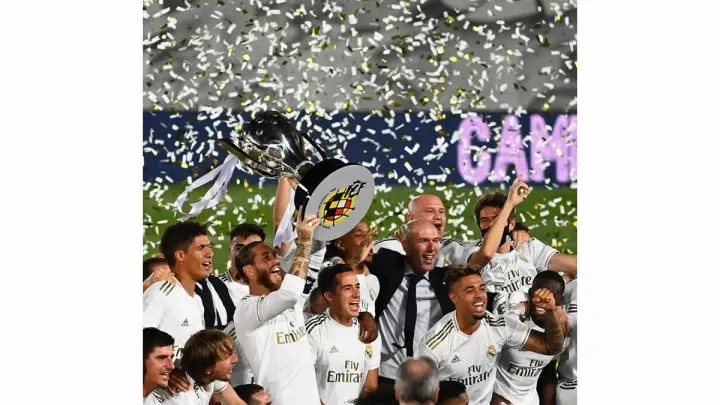 Zidane: "La Liga es la hostia y este título me pone más contento que las Champions"