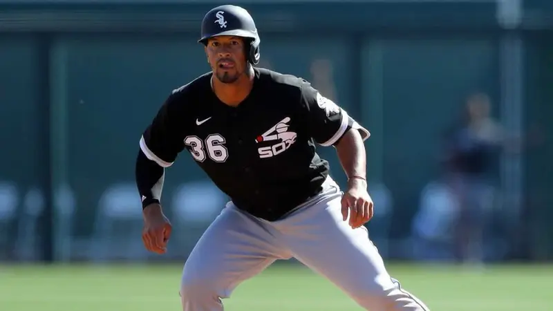 Cheslor Cuthbert a la espera de un llamado de otra organización de Grandes Ligas