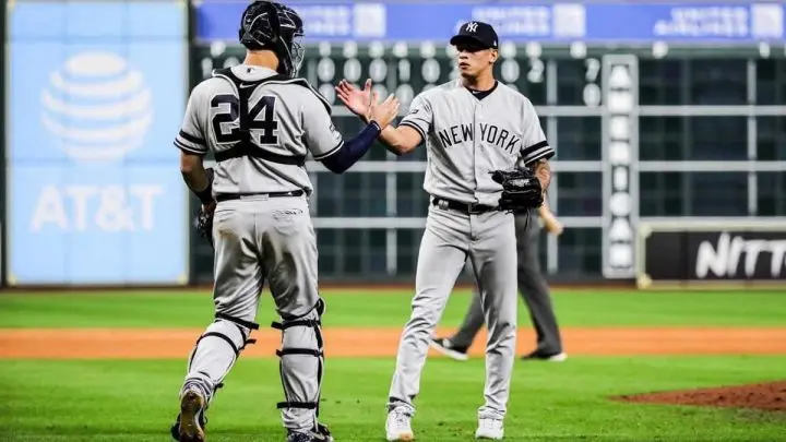 Jonathan Loáisiga consigue su primera victoria de la temporada ante los Orioles 