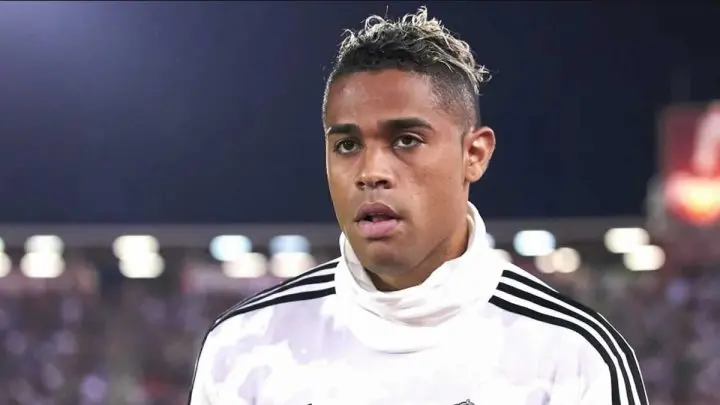 Mariano da positivo por coronavirus está confinado en su casa y alejado de sus compañeros del Real Madrid