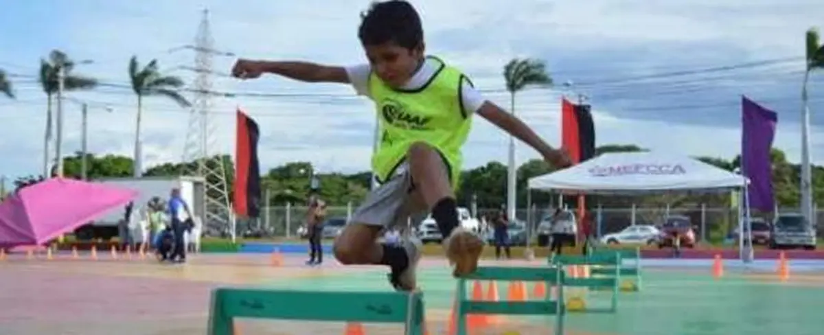Exitoso Campeonato Municipal Kid Athletics organizado por la Federación de Atletismo