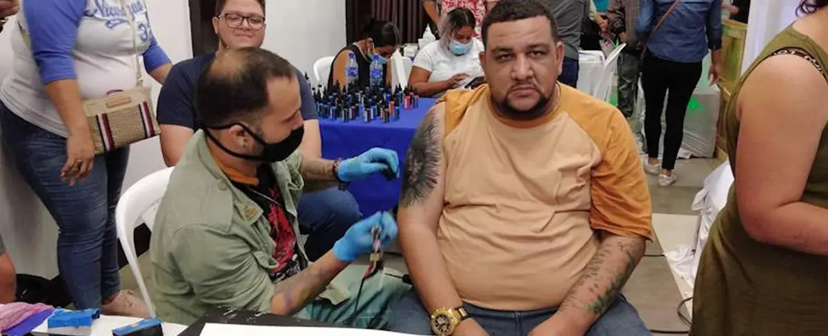 Artistas del tatuaje muestran su talento en Festival de Tattoo