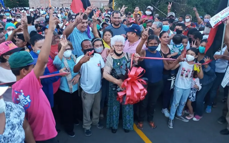 Rosario: El odio ciega y destruye, el amor garantiza la Paz