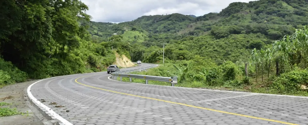 Alcaldías continúan desarrollando proyectos de calles y carreteras en Nicaragua