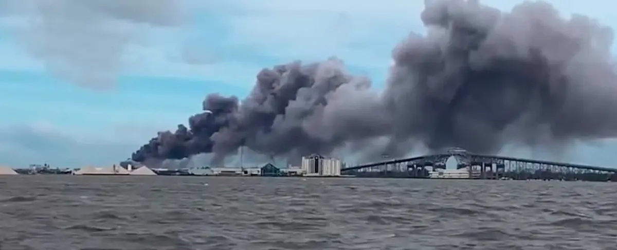 Lusiana en alerta tras explosión de planta química por el huracán Laura