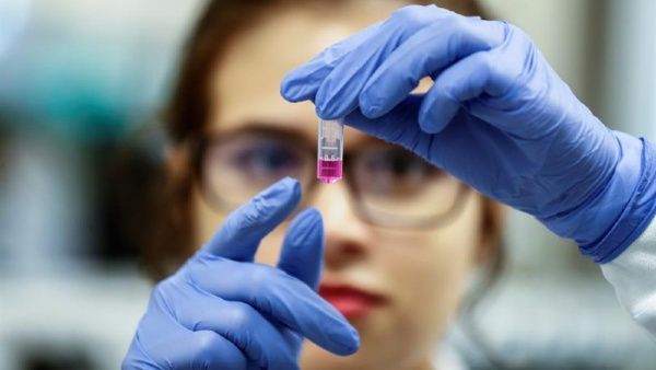 Rusia anuncia la producción de su segunda vacuna contra el COVID-19