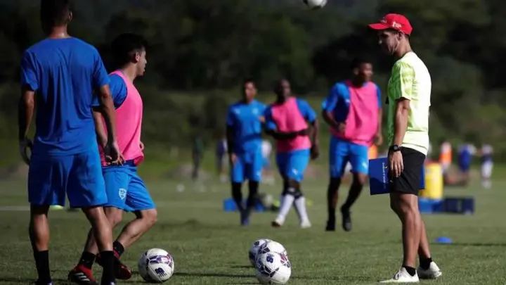 Pareja de pesistas competirán en la Primera Copa Mundial «On Line»