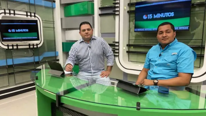 Roberto Zúniga, director de prensa junto con Milton Ruiz, coordinador nacional de la Juventud Sandinista