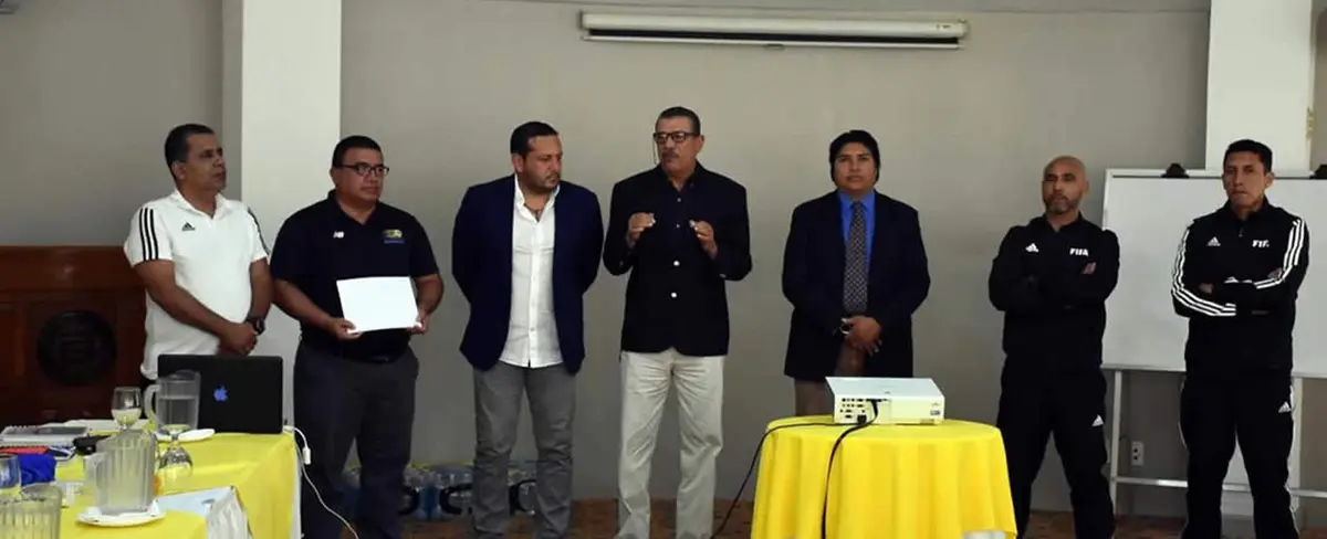 FENIFUT a punto de cerrar el proceso de elección del nuevo director técnico