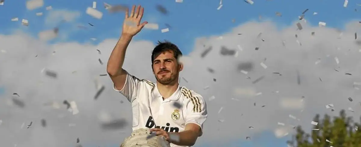 Iker Casillas se retira del fútbol profesional luego de 20 años de éxitos