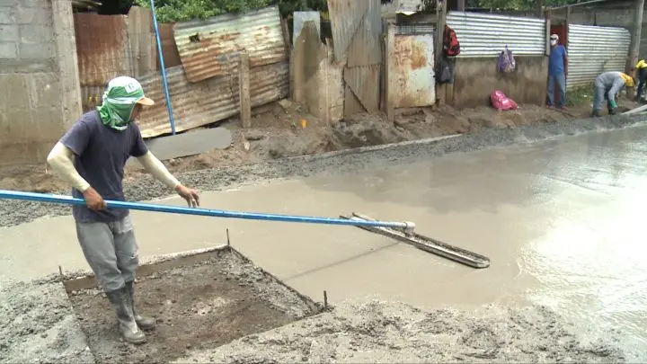 Alcaldía de Managua invierte en revestimiento de calles del barrio Hialeah
