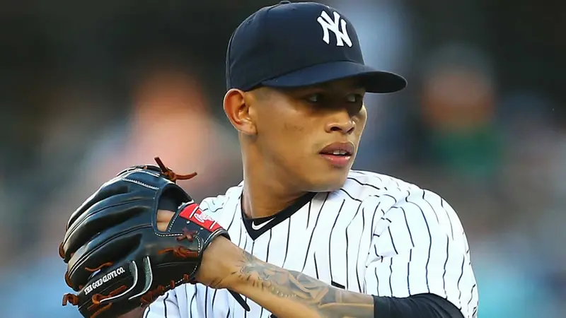 Jonathan Loaisiga listo para tirar