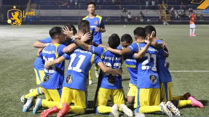 Managua FC celebra gol con oración