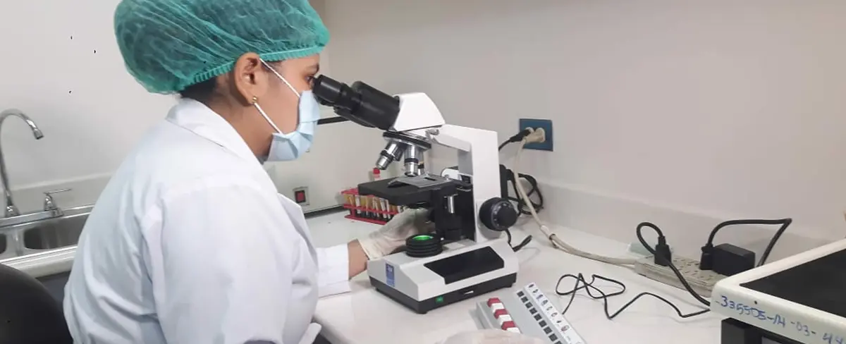 Gobierno mejora laboratorio clínico del Hospital José Shendell de Corinto