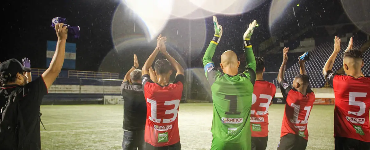 Real Estelí FC y CD Walter Ferretti siguen invictos y punteros en la tabla