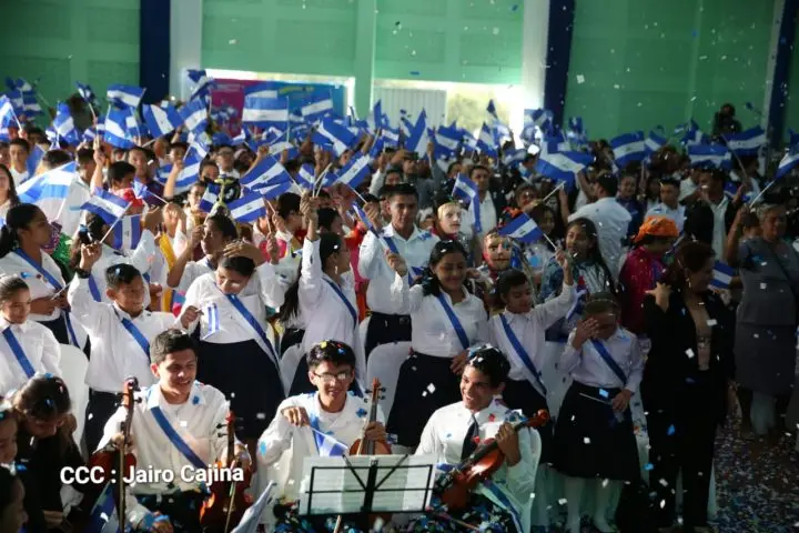 Centros educativos de Nicaragua dan inicio a la matrícula escolar 2021