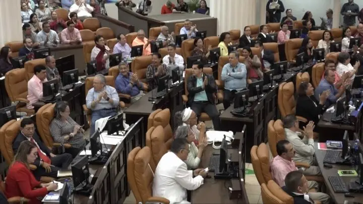 Diputados en la Asamblea Nacional.