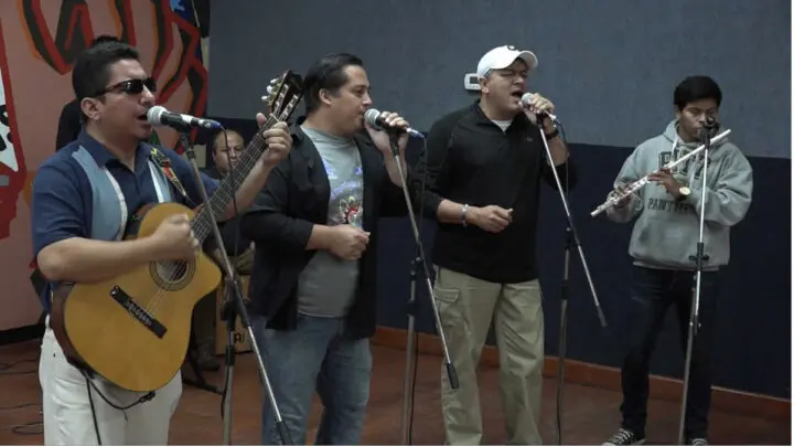 Jóvenes realizan cantata en Honor a Casimiro Sotelo