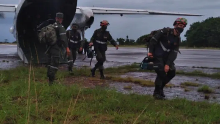 Llegada de la unidad de rescate del Ejército.