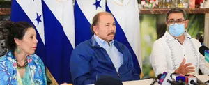 Daniel y Rosario sostienen encuentro con el presidente de Honduras, Juan Orlando Hernández