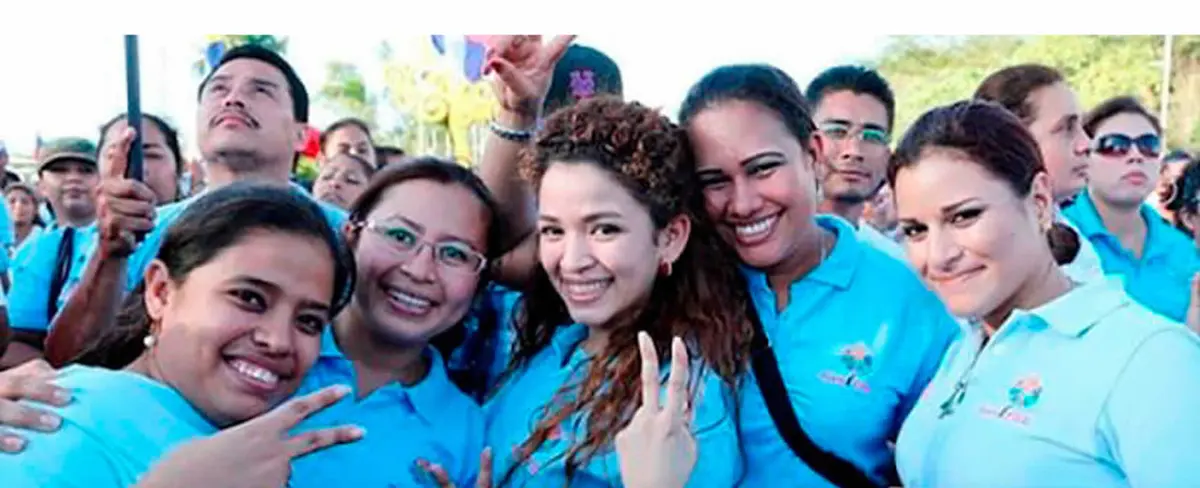 Mujeres Laboriosas y Victoriosas, siempre adelante