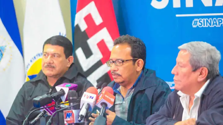 Marcio Baca, titular del INETER en conferencia de prensa.