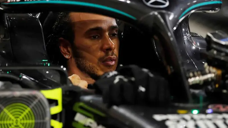Hamilton fue reemplazado en el Gran Premio de Sakhir del fin de semana pasado en Baréin.