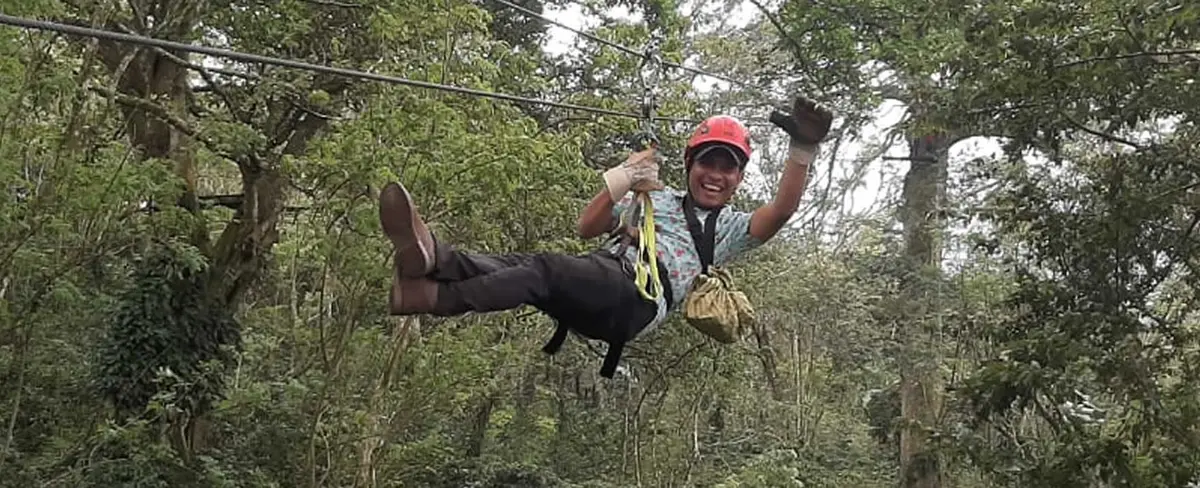 Canopy Miravalle ofrece diversión y adrenalina máxima en Granada