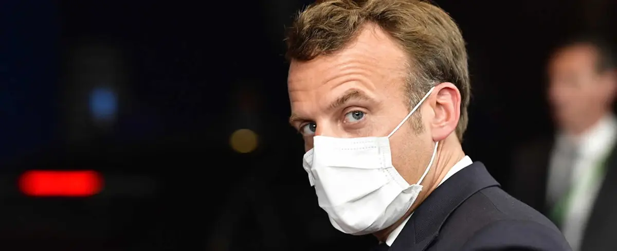 Presidente de Francia Emmanuel Macron se contagia de COVID