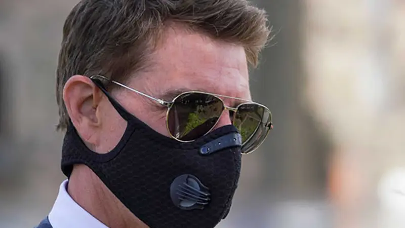Tom Cruise usa mascarilla en el rodaje de Misión Imposible 7