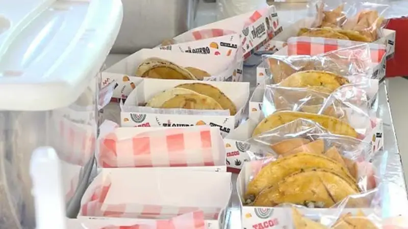 El Taquero, un kiosko cuya especialidad son los Tacos mexicanos, a precios módicos.