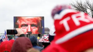 Google suspende Parler, la red social entre los seguidores de Trump