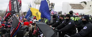 Caos en EE.UU: Partidarios de Trump rompen barricada protectora del Capitolio