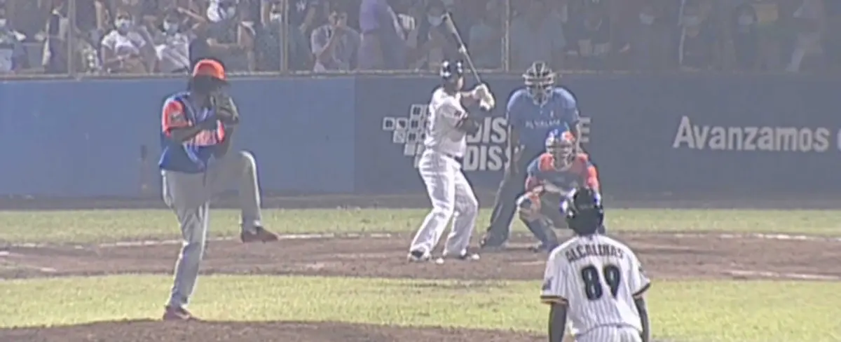 Edgard Figueroa sella la victoria de los Tigres de Chinandega