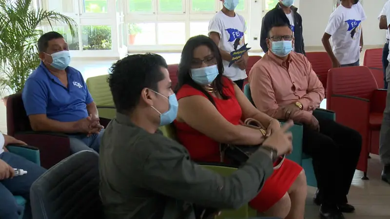 El MINJUVE en conferencia de prensa.