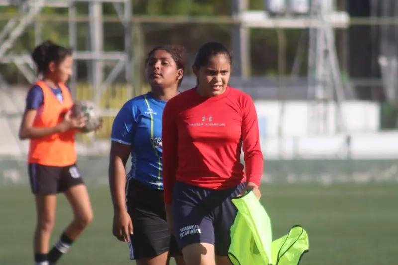 Fútbol femenino con grandes retos este 2021