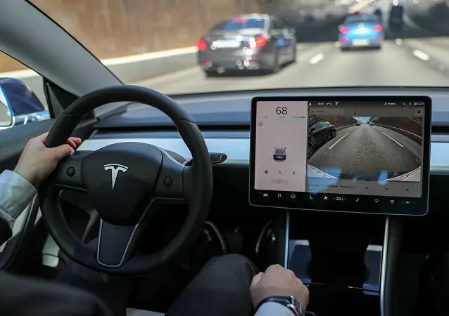 Nuevo Modelo futurista de Tesla Model S genera controversia en redes sociales 