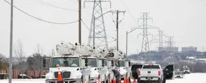 Texanos se indignan por elevadas facturas de luz tras apagones durante tormenta invernal