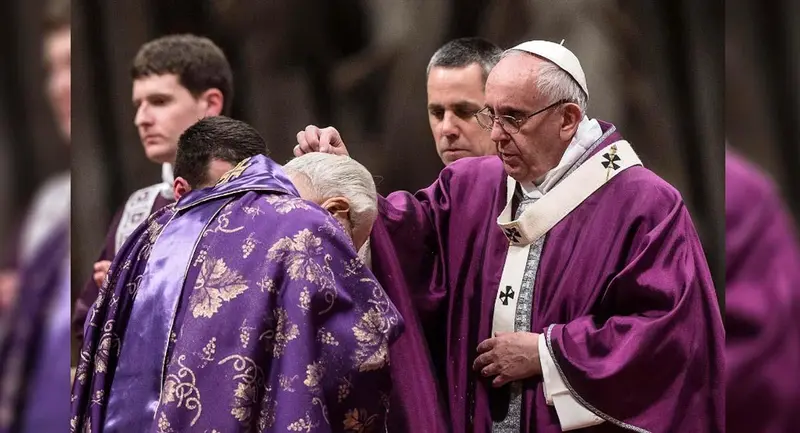 Papa Francisco adapta la misa del Miércoles de Cenizas por la COVID-19 Papa Francisco adapta la misa del Miércoles de Cenizas por la COVID-19