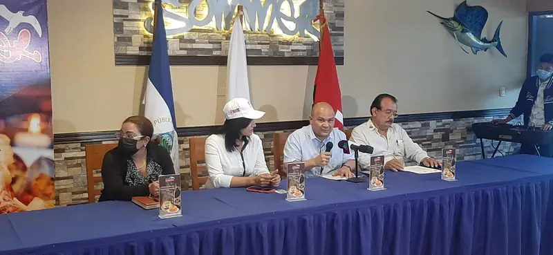 Búfalo Boxing firma convenio con la Empresa Portuaria Nacional