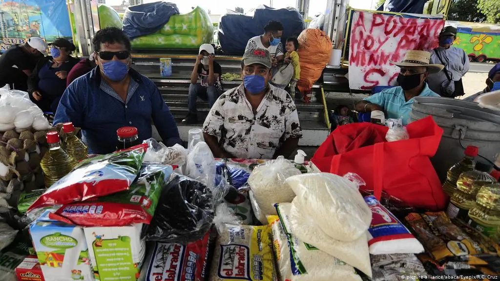 Pandemia por la COVID acelera reajuste de mercados laborales en ocho países