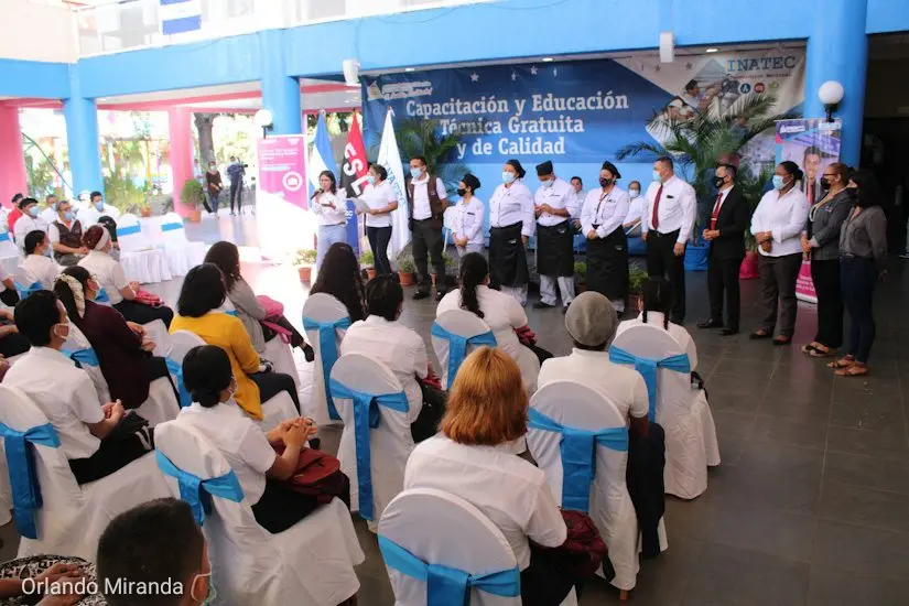Aspirantes a la carrera de gastronomía inician curso escolar en Paz y Tranquilidad