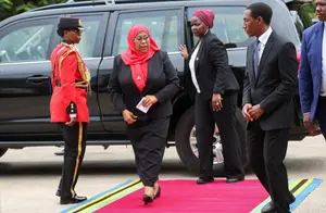 Samia Suluhu, primera mujer en asumir la presidencia en Tanzania