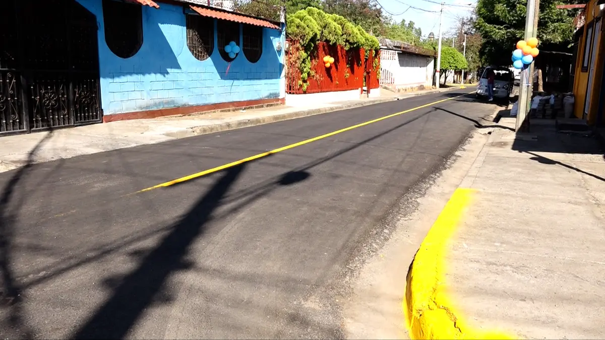 Proyecto de mejoramiento vial dignifica a familias del barrio San Sebastián