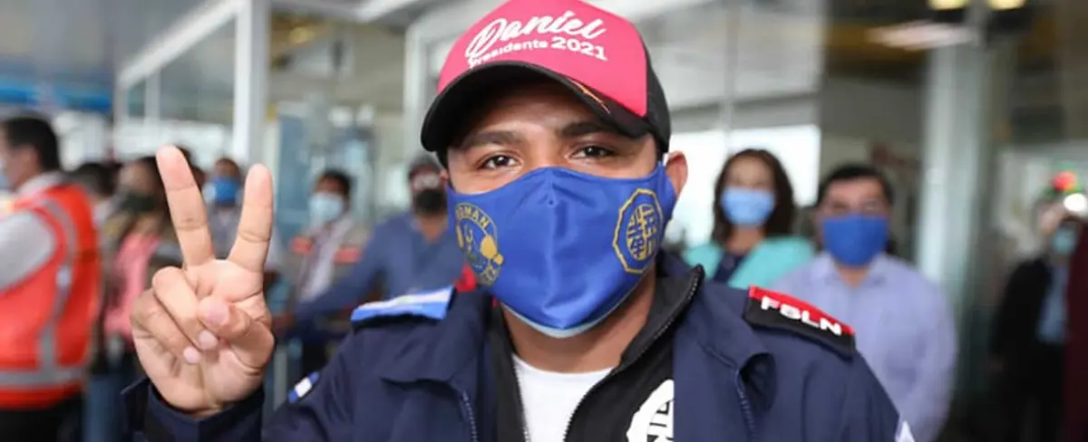 ¡Bienvenido Campeón! Chocolatito retorna a Nicaragua tras su pelea ante El Gallo
